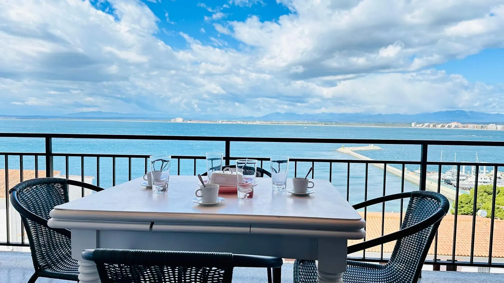 Les Roques - Apartamento Con Vistas Idilicas Roses